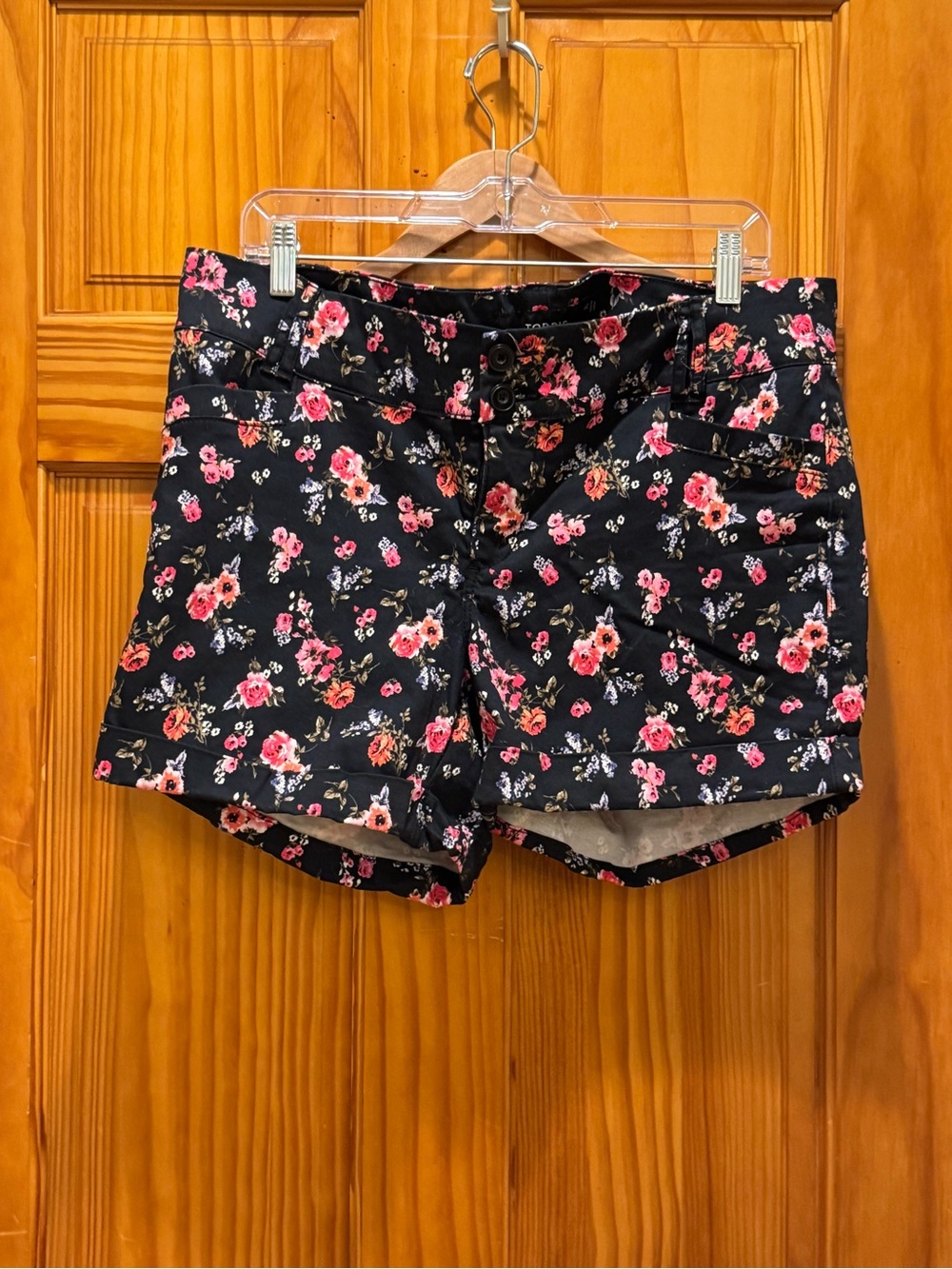Torrid Size 16 Floral Shorts